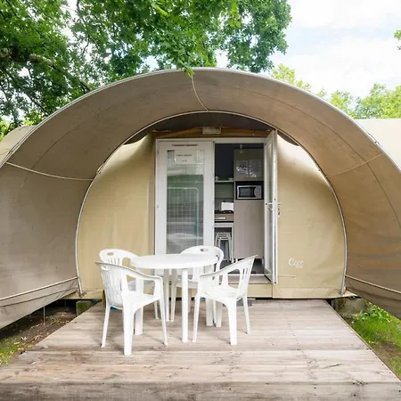 Camping Les Arbousiers 3* אנדרנוס-לה-באינס